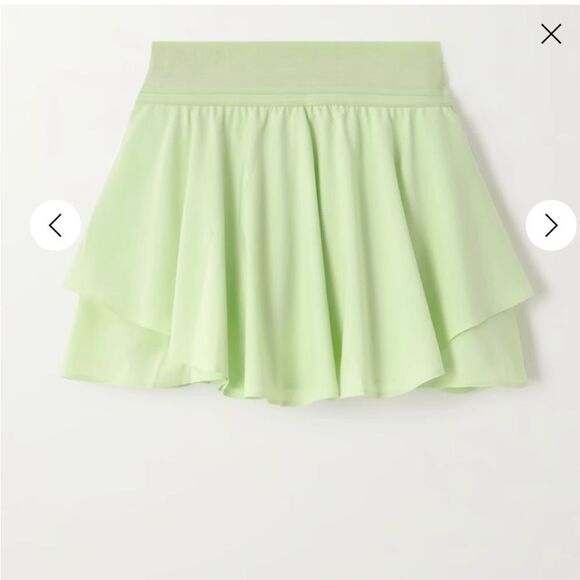 LULULEMON Court Rival high-rise stretch tennis skirt in light green. Size 14 - Picture 1 of 7